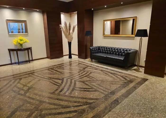 Wb2 Wyrafinowany Luksusowy W Centrum شقة